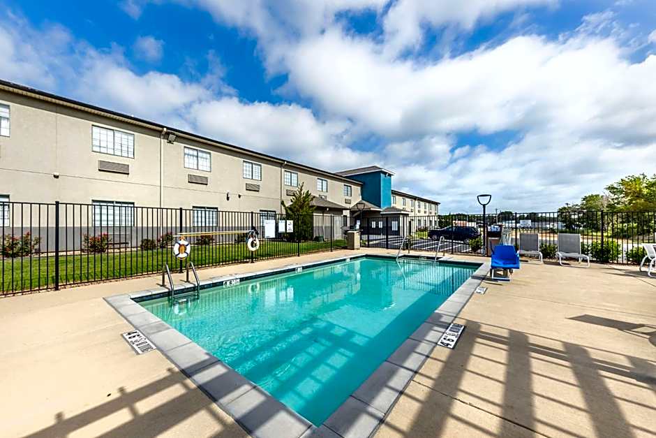 Best Western Atoka Inn & Suites