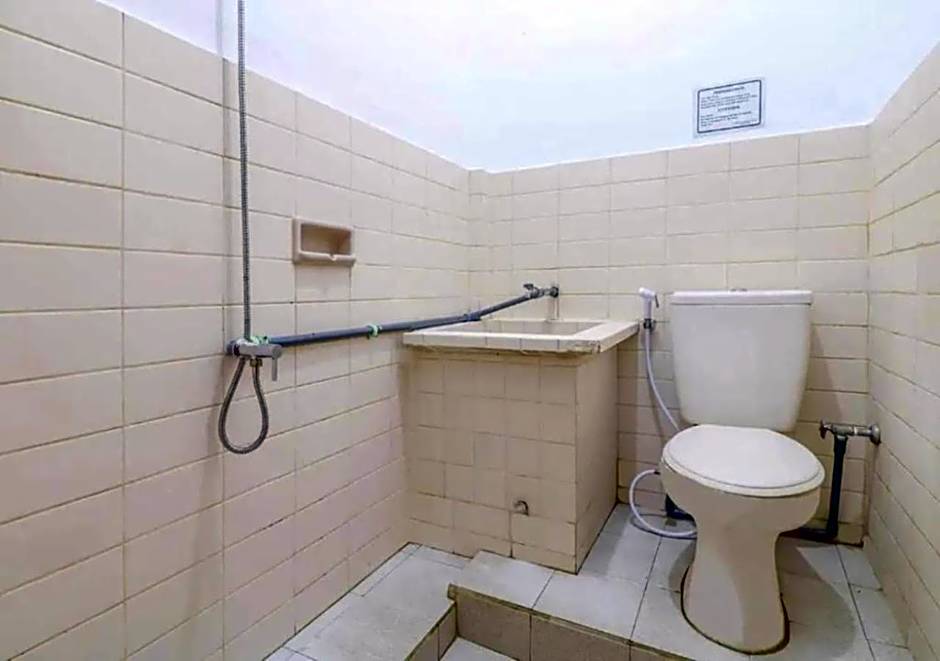 Hotel Candra Adigraha