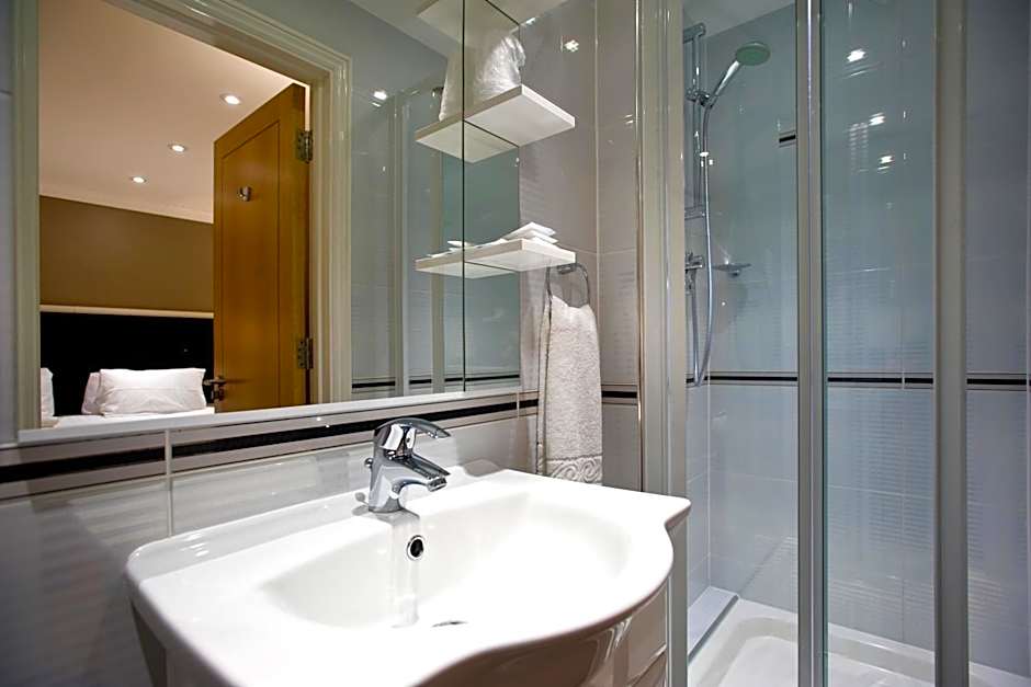 Best Western Chiswick Palace & Suites London