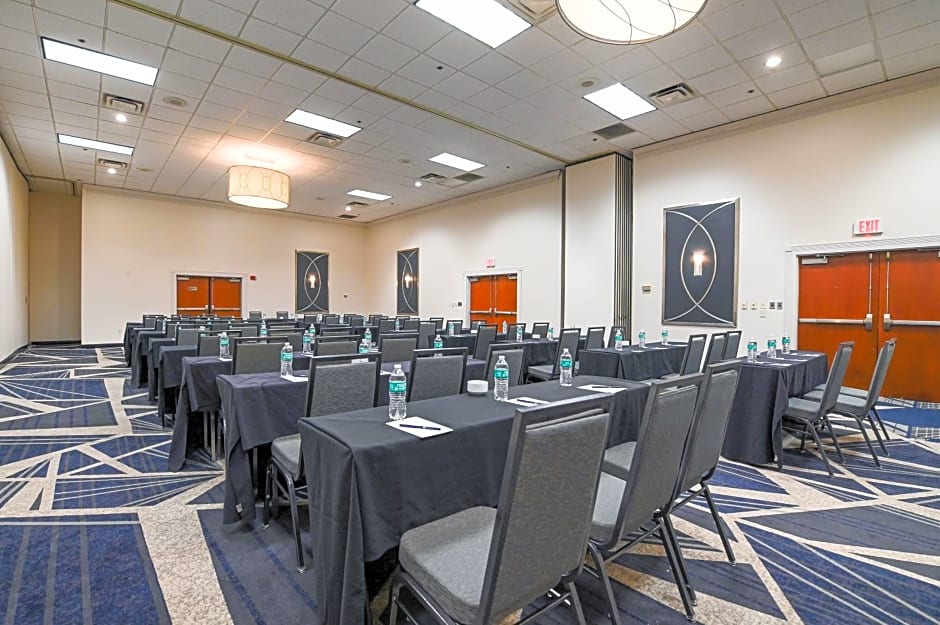 DoubleTree by Hilton Hotel Richmond - Midlothian