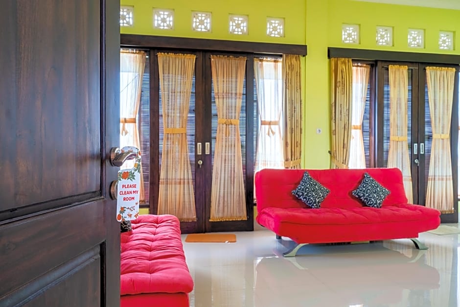 OYO 922 Pp Dream Guest House