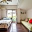 Beach House Yomitan