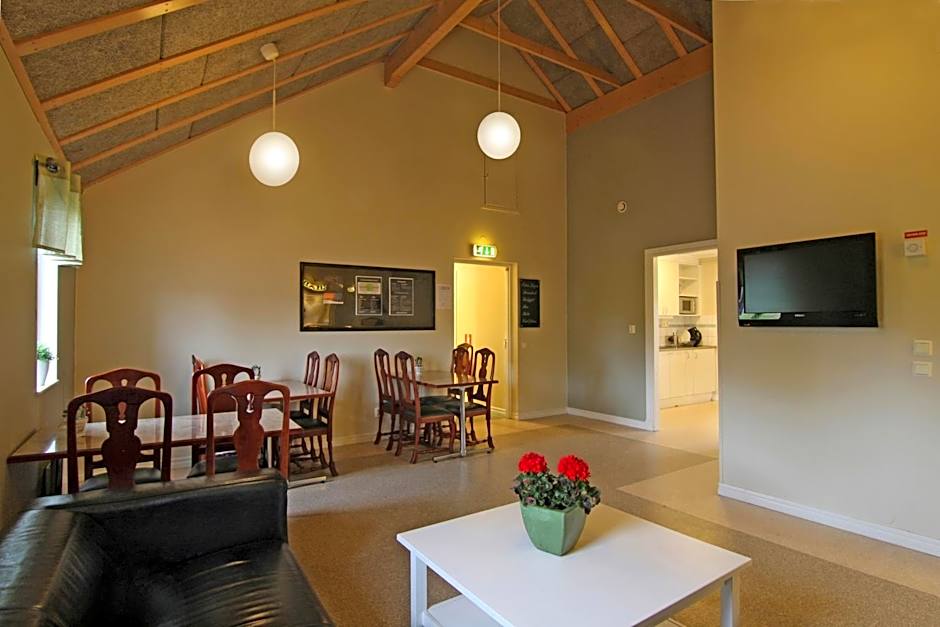 Bergs Slussar Vandrarhem & Stugor