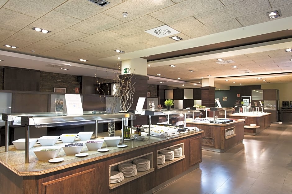 Fun Aragon Hills Hotel & Spa