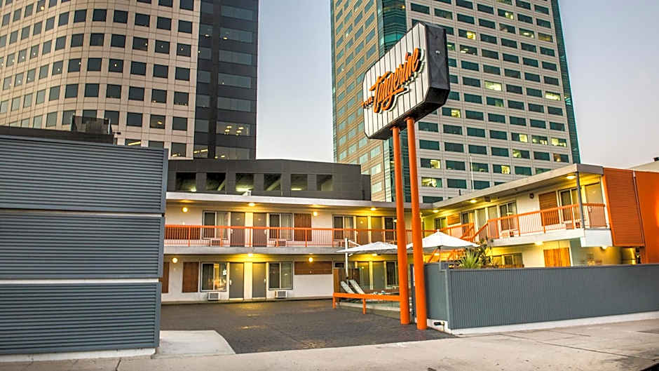 The Tangerine - a Burbank Hotel