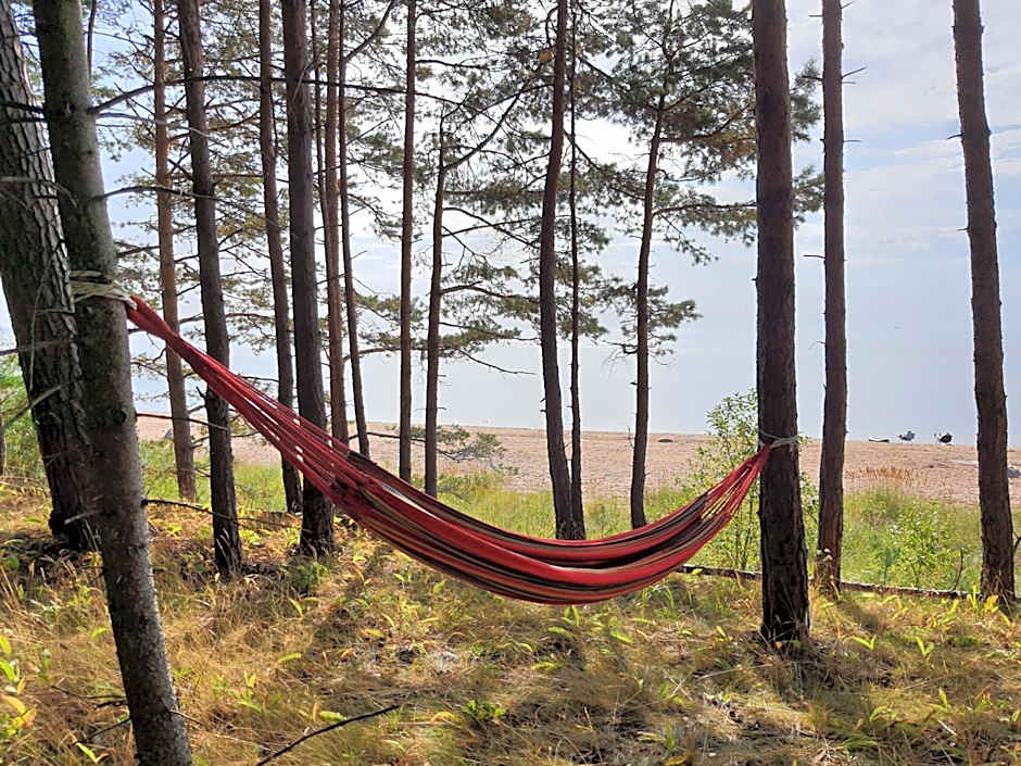 Skaisto saulrietu namiņš