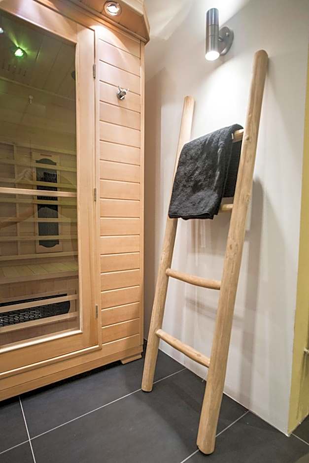 Amsterdam House of Arts & Crafts