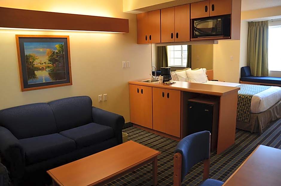 Microtel Inn & Suites By Wyndham Chihuahua