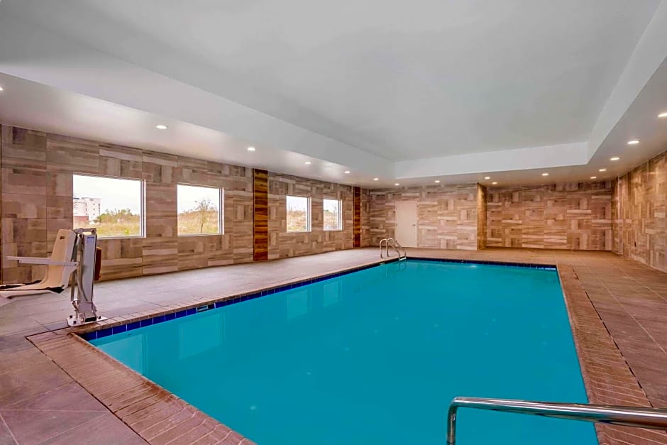 La Quinta Inn & Suites by Wyndham Katy