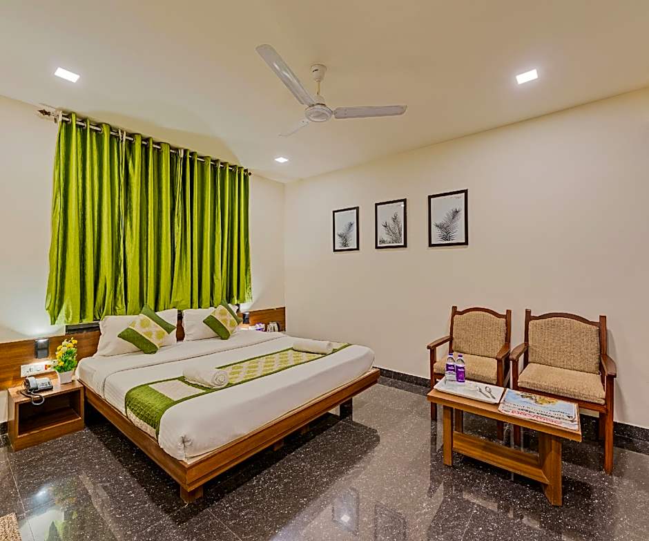 Photo 1 of 38 of Hotel Vishram 
