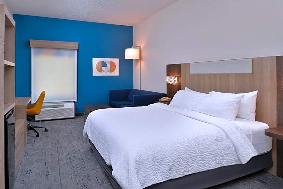 Holiday Inn Express Lewisburg - New Columbia By IHG