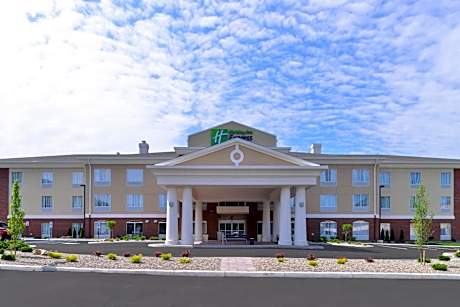 Holiday Inn Express & Suites Ironton By IHG