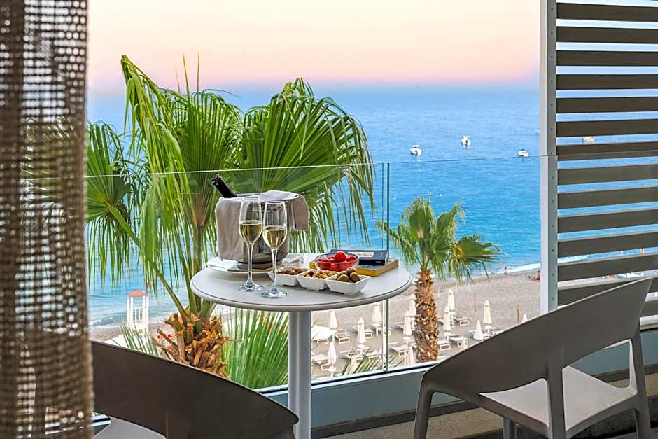 Albatros Beach Hotel