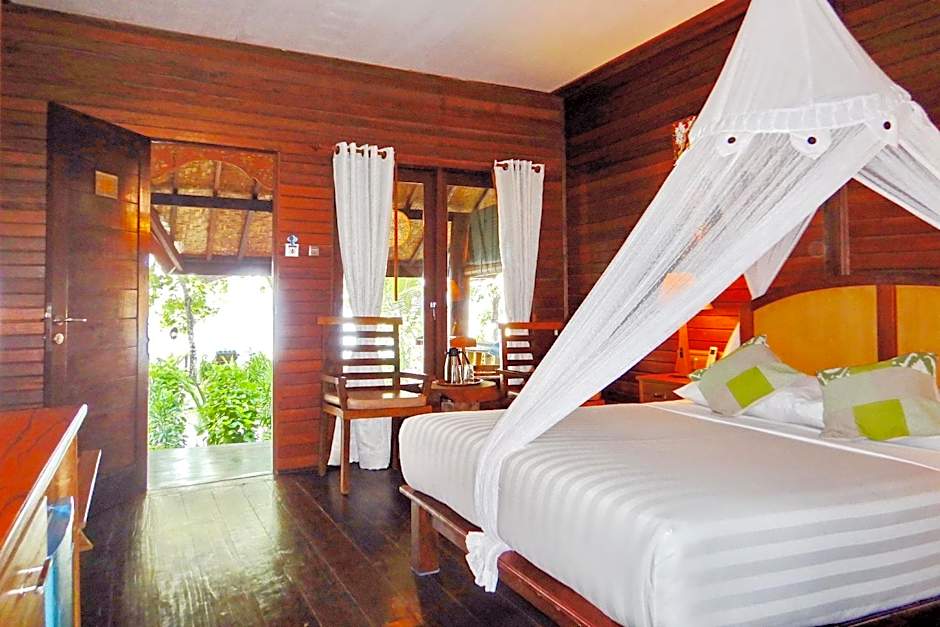 Raja Ampat Dive Lodge