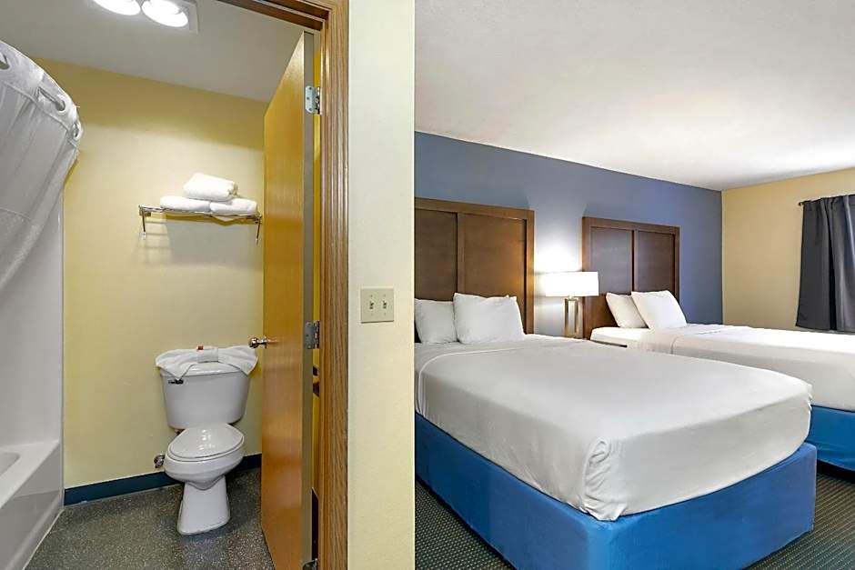 Days Inn & Conference Center by Wyndham Ellensburg