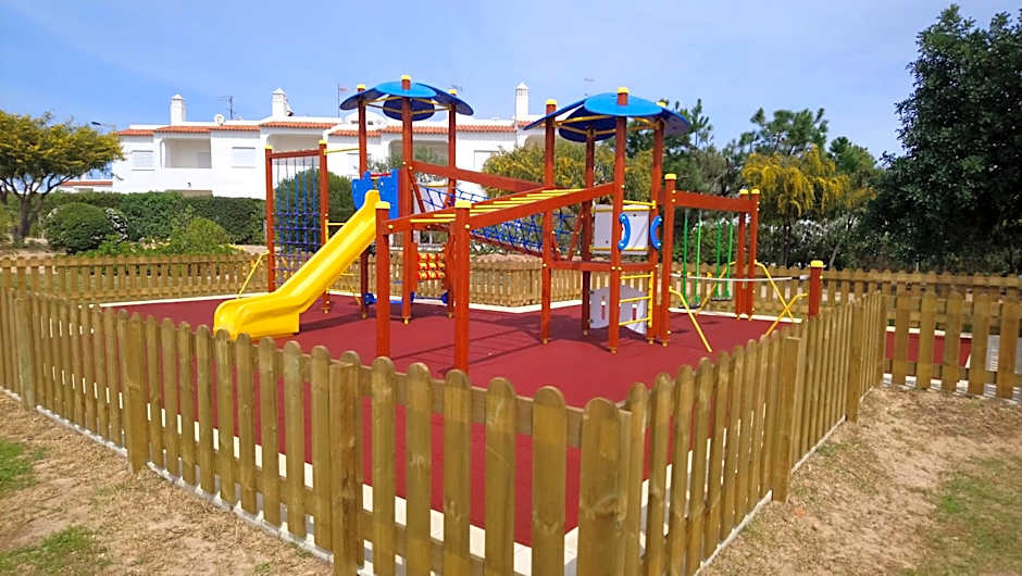Quinta Das Figueirinhas & Quintinha Village