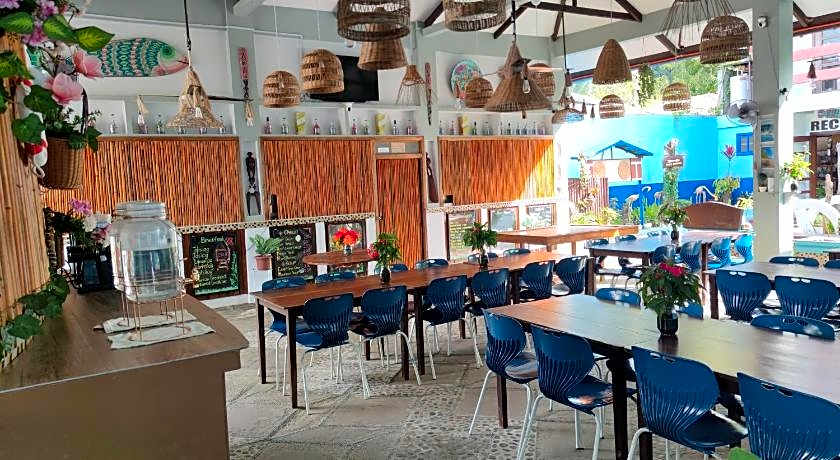 Ferellee Beachfront Inn