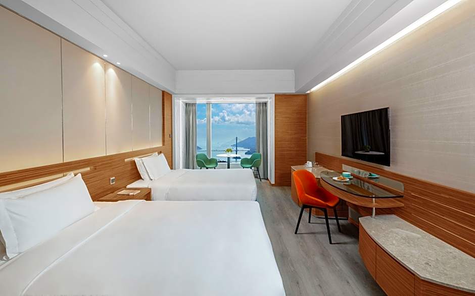 Nina Hotel Tsuen Wan West