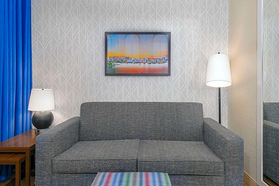 Home2 Suites by Hilton Nokomis Sarasota Casey Key