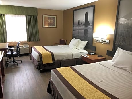 Deluxe Queen Room with Two Queen Beds -Disability Access - Non-Smoking