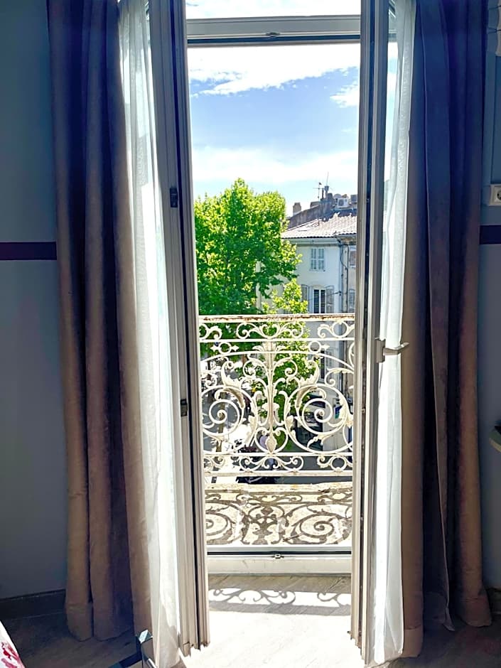 Grand Hôtel De La Poste