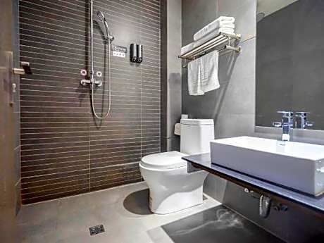 Wangjiang Holiday Hotel (Heihe Heilongjiang Riverside Branch)