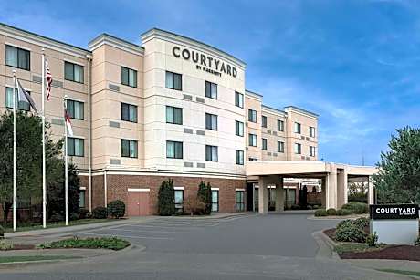 Courtyard by Marriott Salisbury