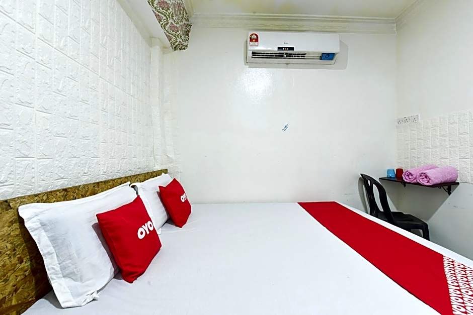 Hotel O Indah