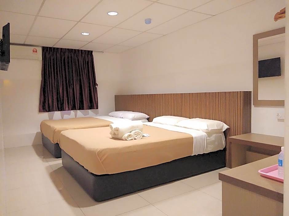 Comfort Two Hotel