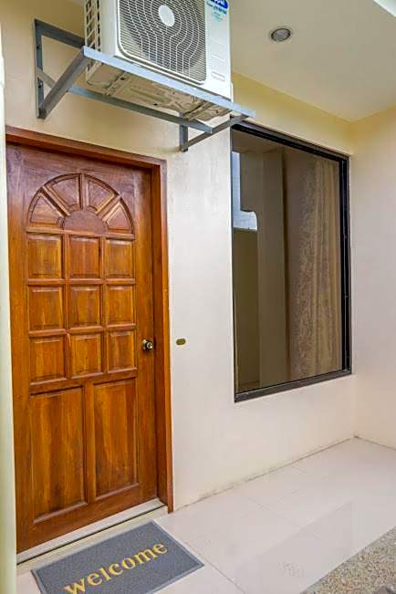 Kellocks' Seaview Apartelle