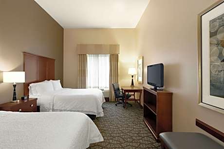 Room with Two Queen Beds - Non-Smoking