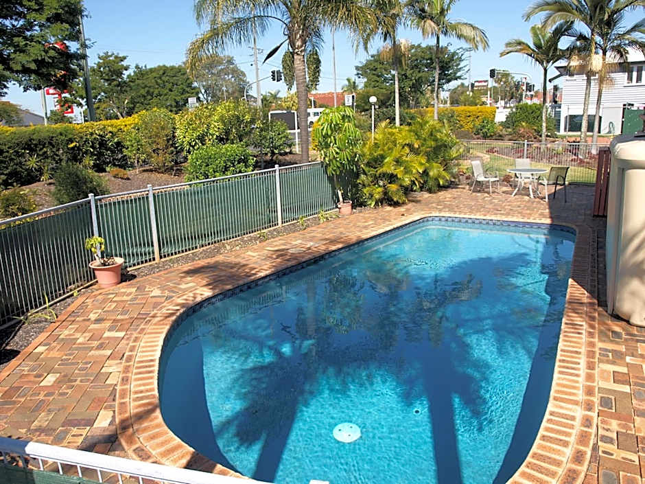 Lancaster Court Motel