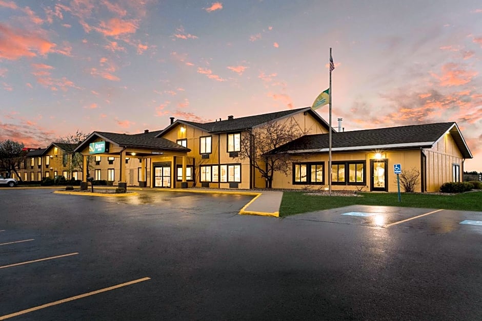 Quality Inn Marquette