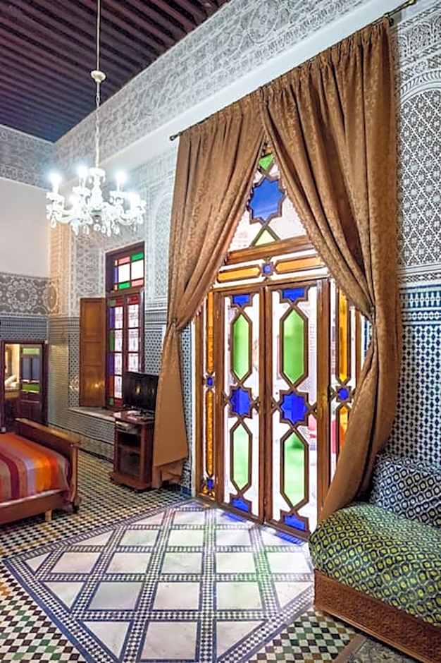 Riad Les Chrifis Navette Aéroport 24 sur 24