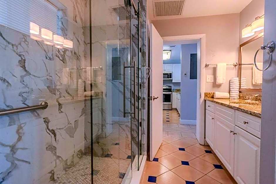 Pirate's Pension at Bluebeard's Castle