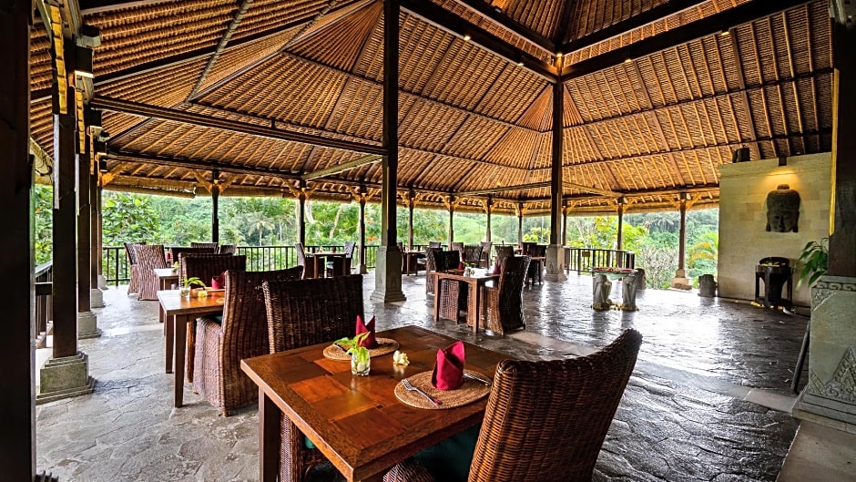 Natura Resort and Spa