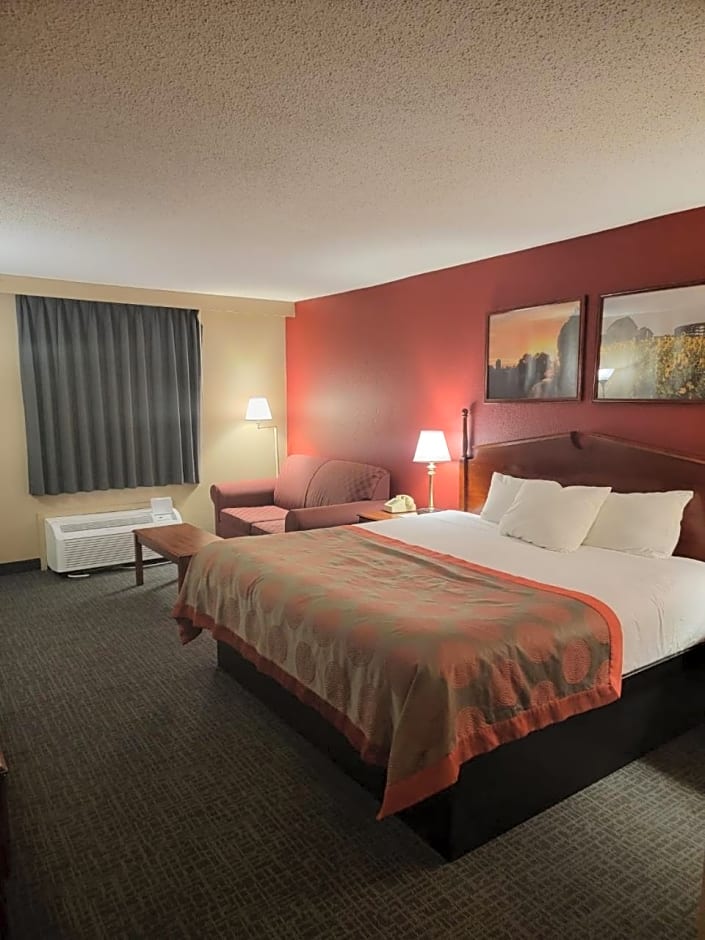 Ramada by Wyndham Angola/Fremont Area