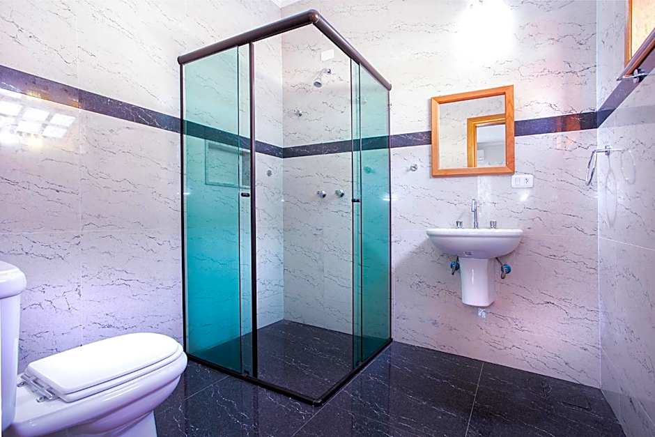 Pousada Guarubela Veloso