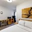 Hotel 27 by LuxUrban