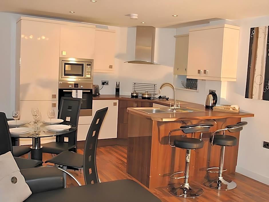 Dreamhouse Apartments Manchester City West