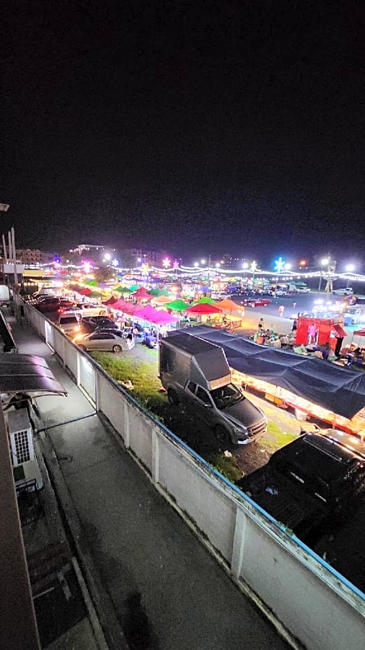 Grand Phranakhon Hotel