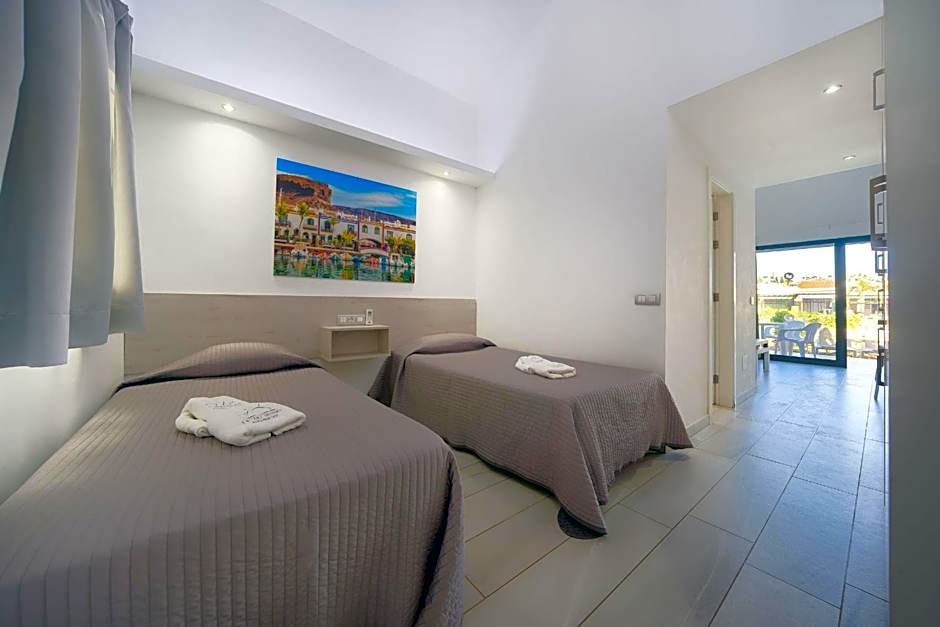 Maspalomas Lago Canary Sunset