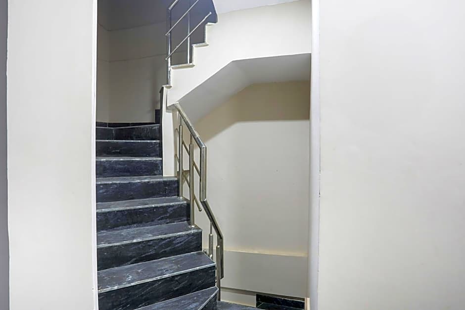 Hotel O S Grand