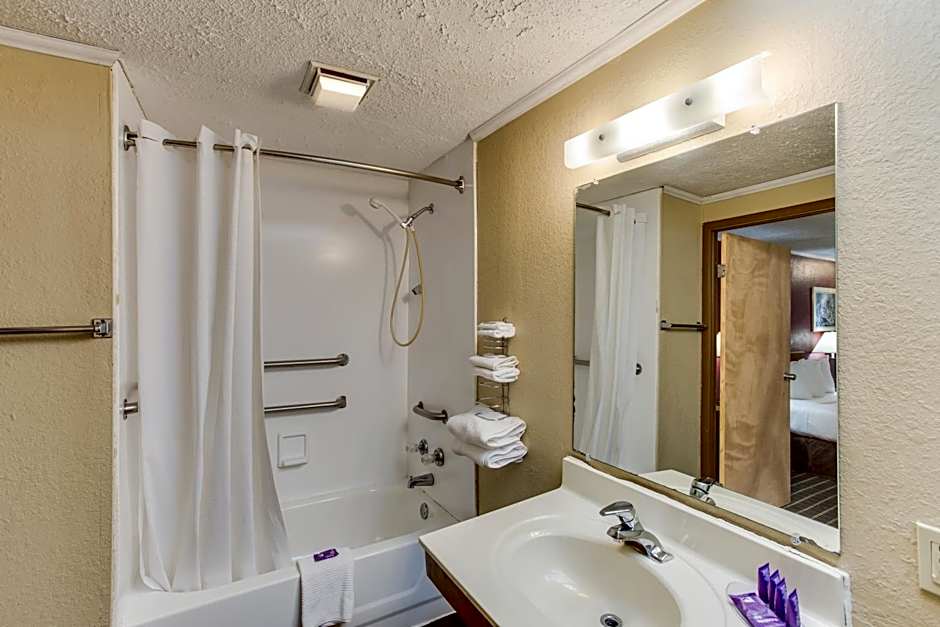 Knights Inn Ashland