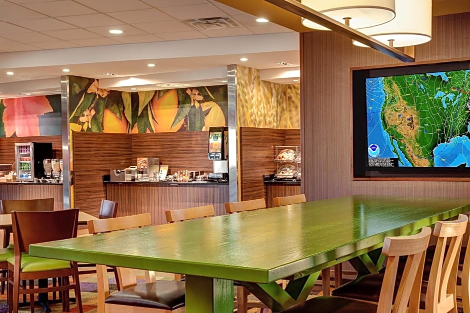 Fairfield Inn & Suites by Marriott St. Paul Northeast