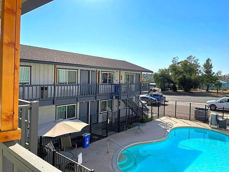 Ramona Valley Inn