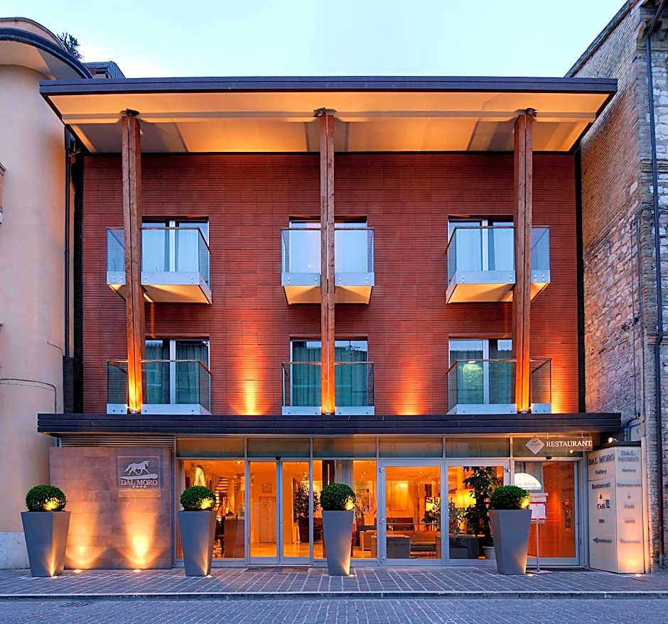 Dal Moro Gallery Hotel