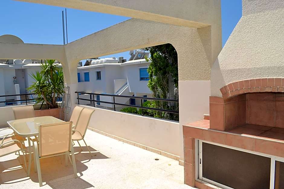 Marianna Hotel Apartments