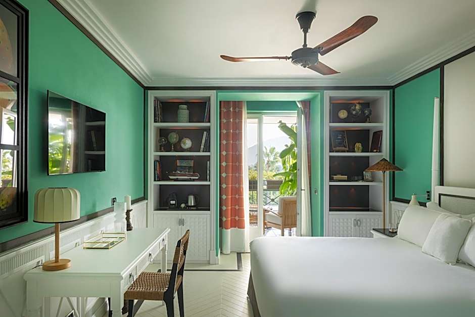 Savoy Beach Hotel & Spa