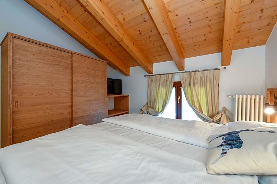 Residence Rta La Rosa delle Dolomiti